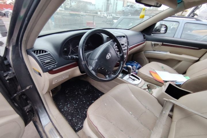 Far dreapta Hyundai Santa Fe 2006 2.2 CRDi AT (150 hp)