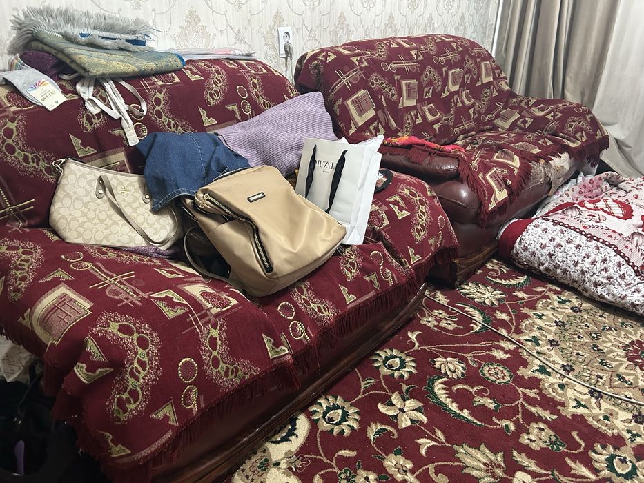 2 Дивана для офиса и гостиной