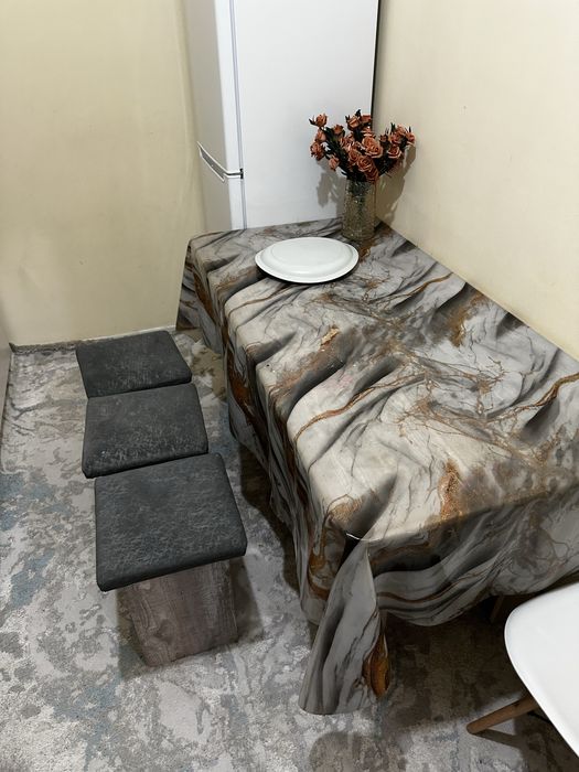 стол со стултями