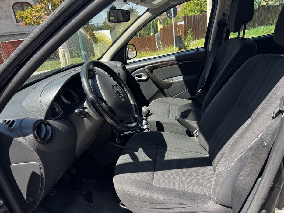 Schimb sau vand Dacia Duster 4x4