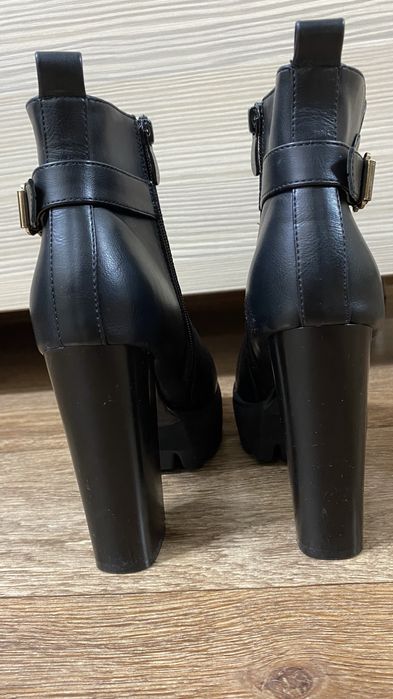 Балетки, ботильоны