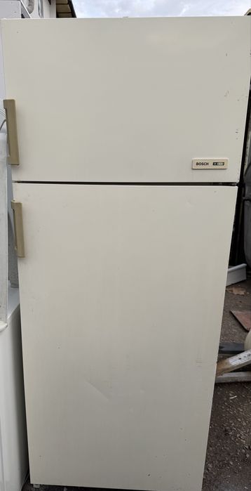 Хладилник Bosch – работещ, 175 см / 70 см
