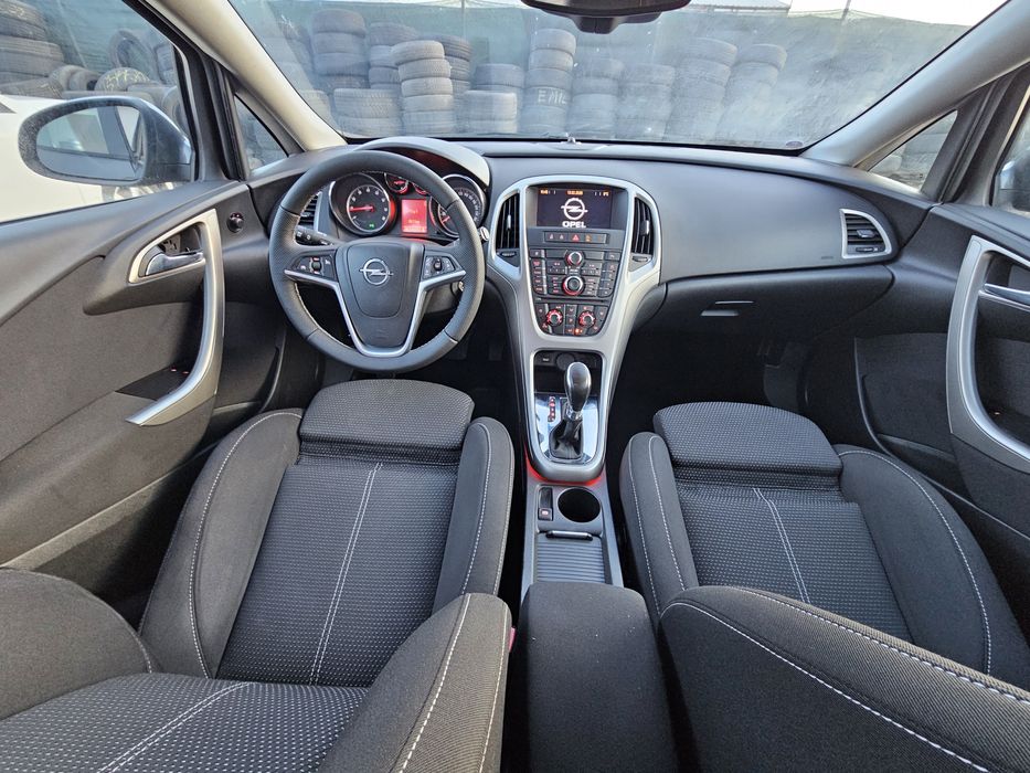 Opel Astra J cutie AUTOMATĂ