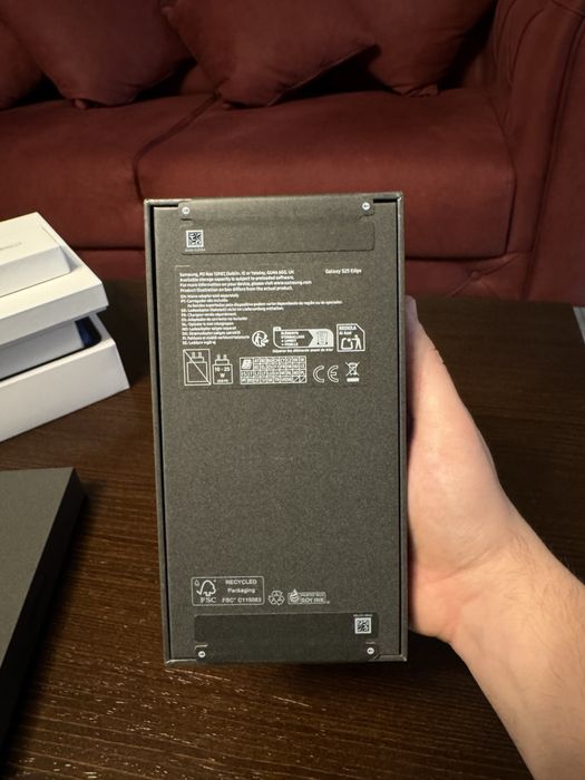 Samsung Galaxy S25 Edge - 2025