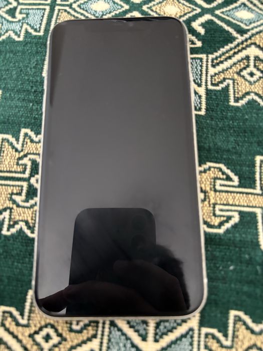 Iphone 11 сатылады.