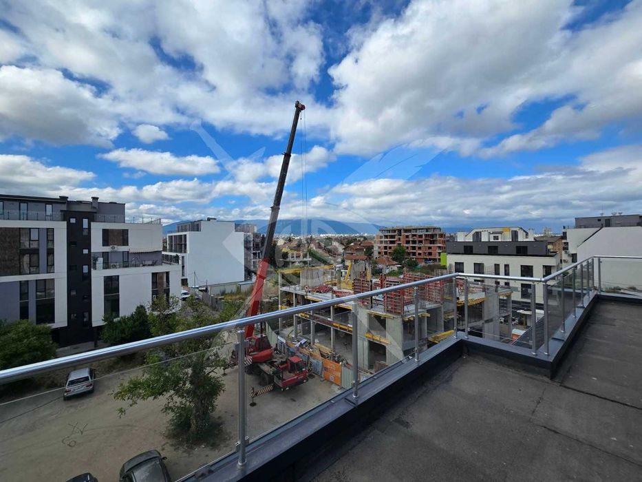 Продава се Тристаен апартамент в София, Левски В - 154 кв.м за 1260 €/кв.м - Снимка #9