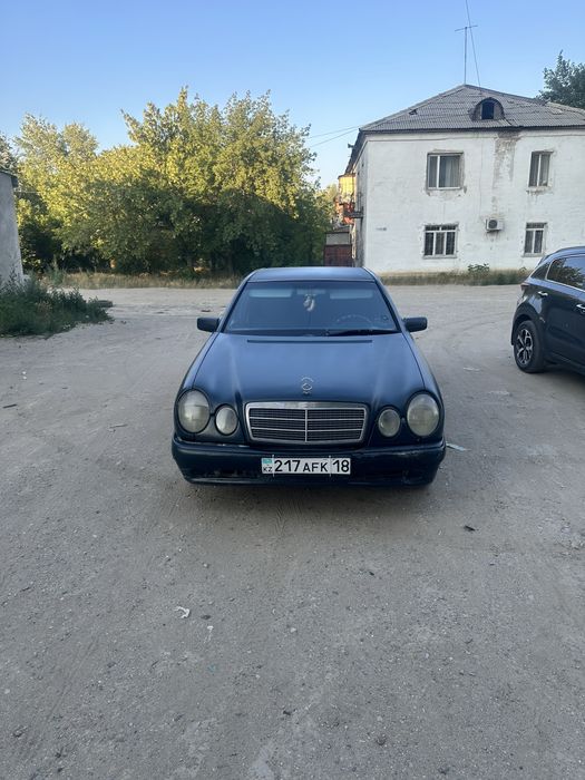 Mercedes Benz  лупарик