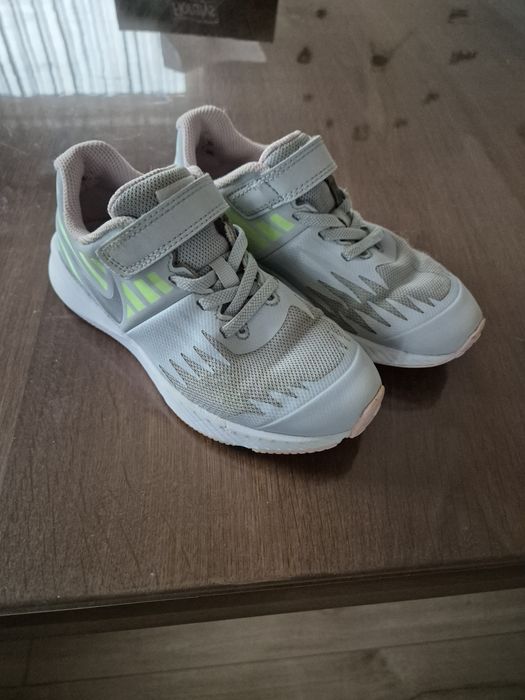 adidasi nike 30 pret 35 lei