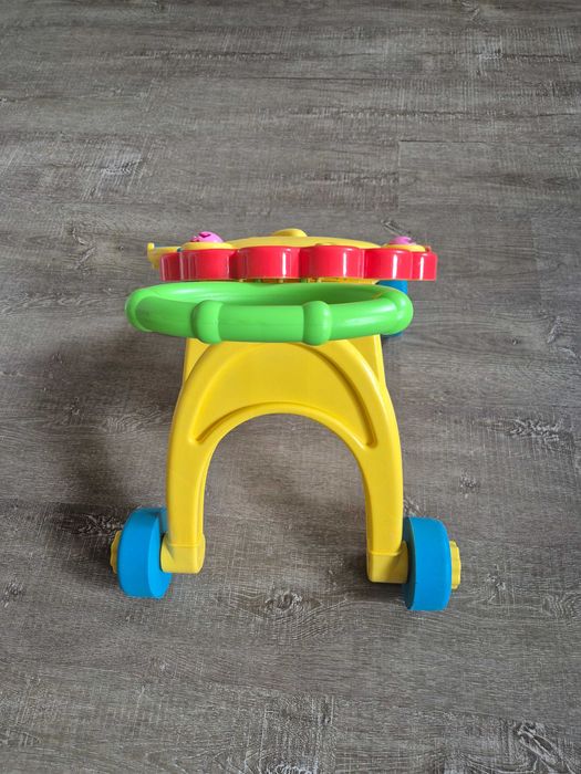 Уокър за прохождане!