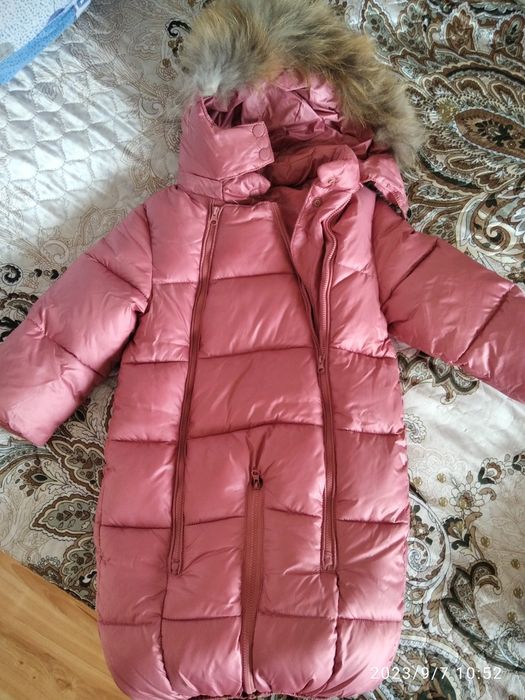 Продам детские куртки