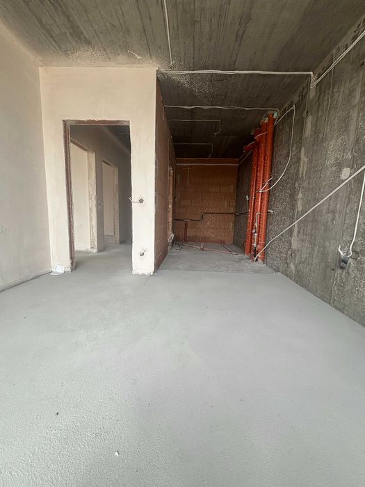 Продава се Тристаен апартамент в Карлово - 92 кв.м за 666 €/кв.м - Снимка #12