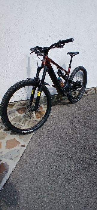 E bike  Rocky Mountain Carbon