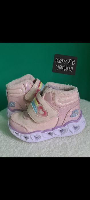 Papucei Skechers nr 23