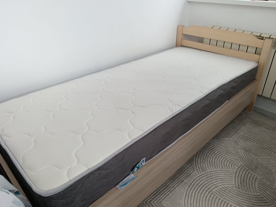 Продам матрасы 900х200