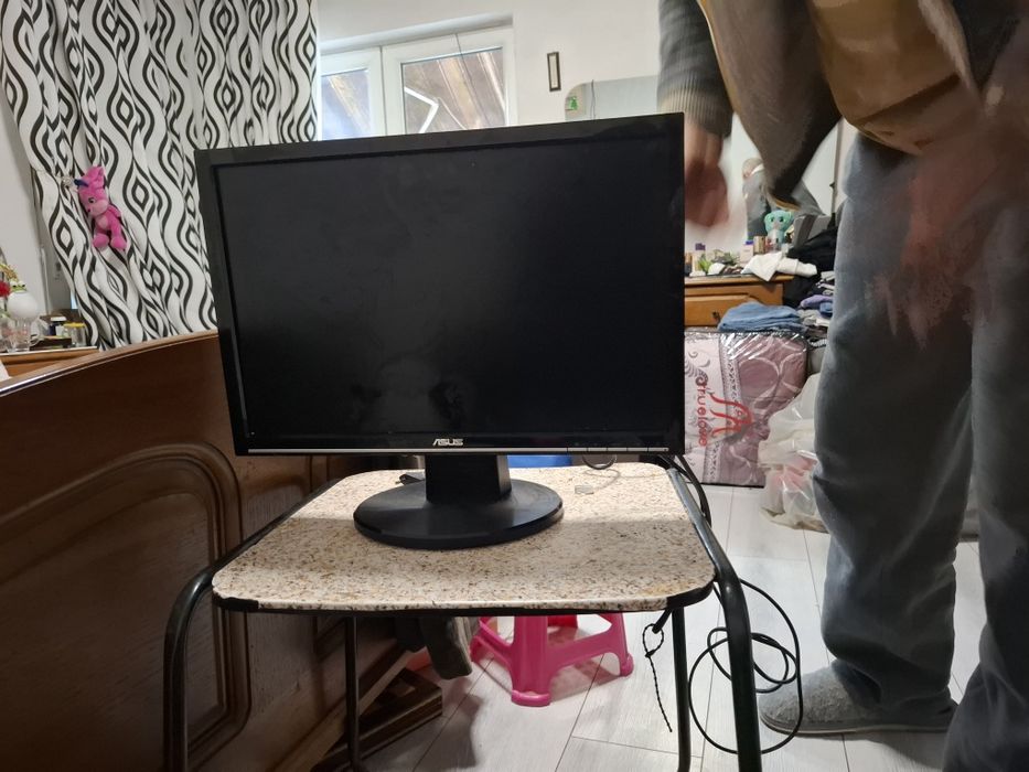 Monitor Acer 21"