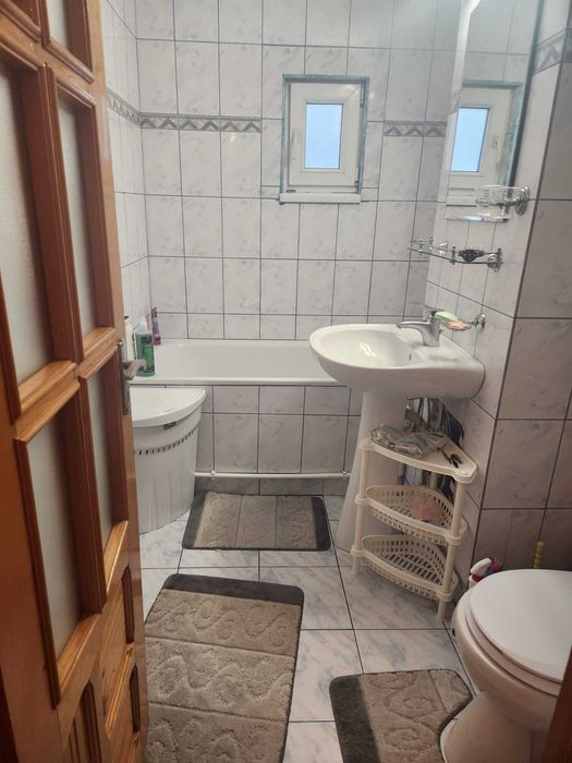 De inchiriat 1500 ron- apartament 3 camere, Buzaului