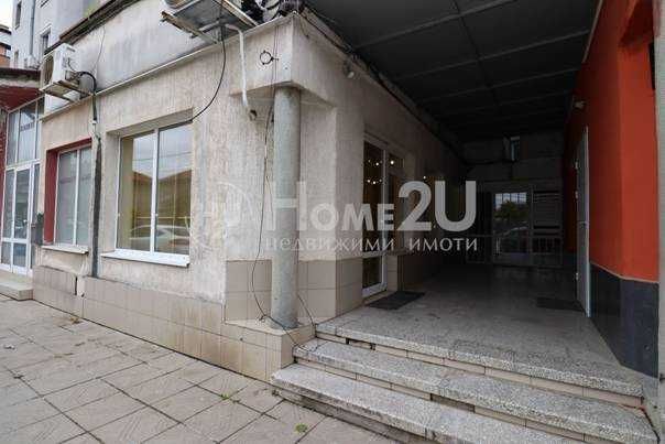 Дава се под наем Офис в София, Люлин 9 - 42 кв.м за 528.36 € - Снимка #1