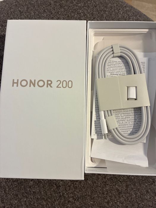 honor 200 black 12gb:512 gb