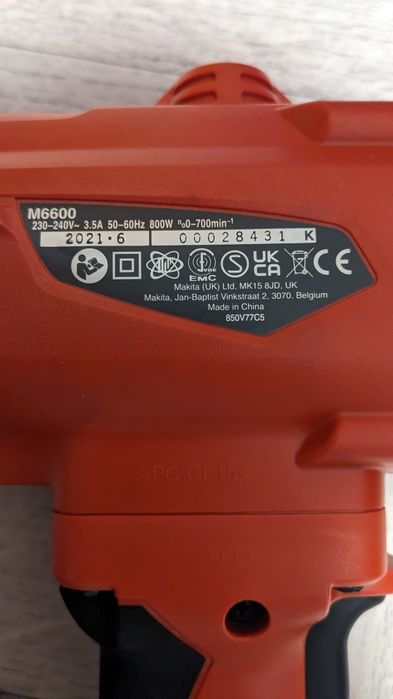 Makita M6600 миксер