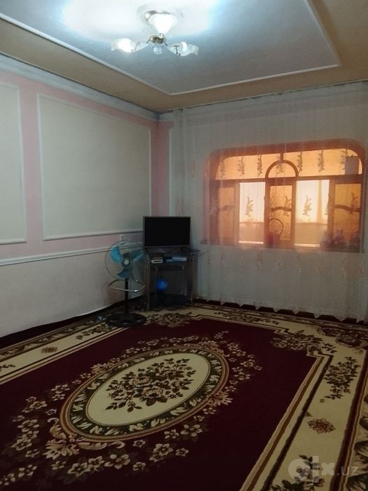 Суперда 2 хонали гиштли уйда квартира сотилади.