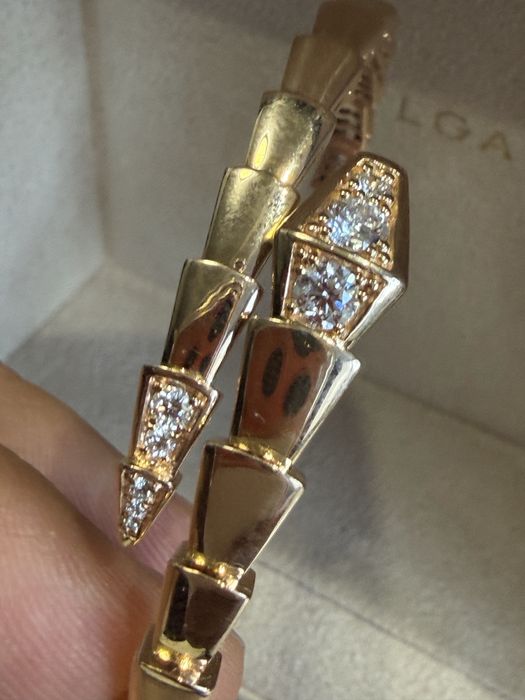 Bulgari Serpenti гривна 18к