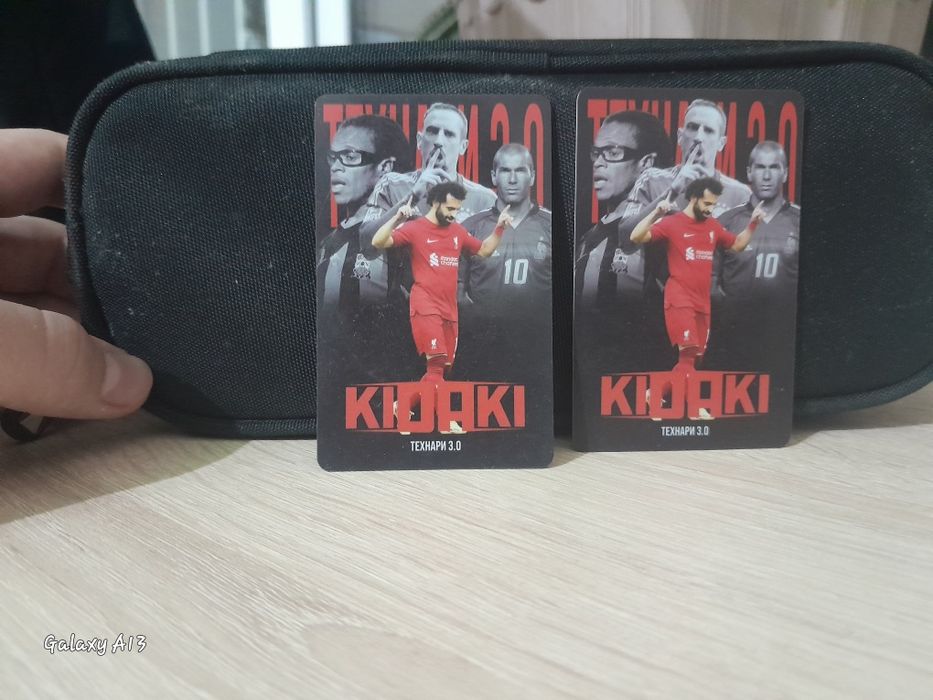 Продаю две карточки