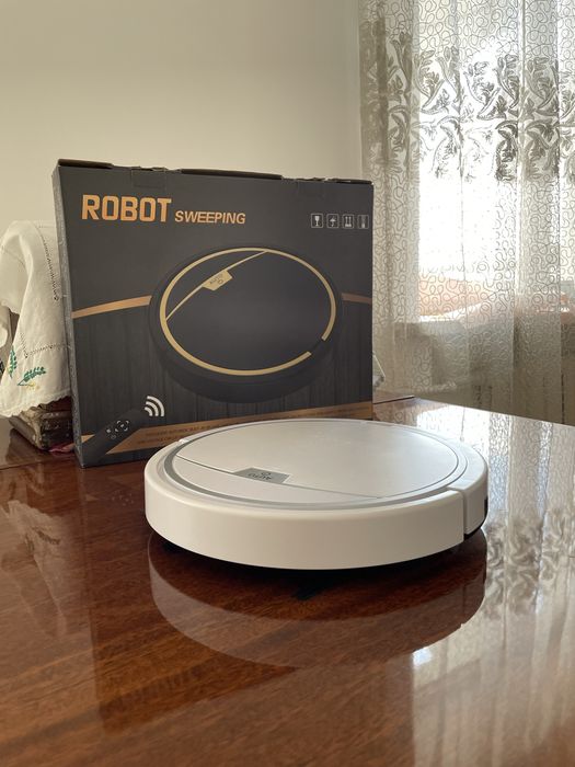 Робот пылесос