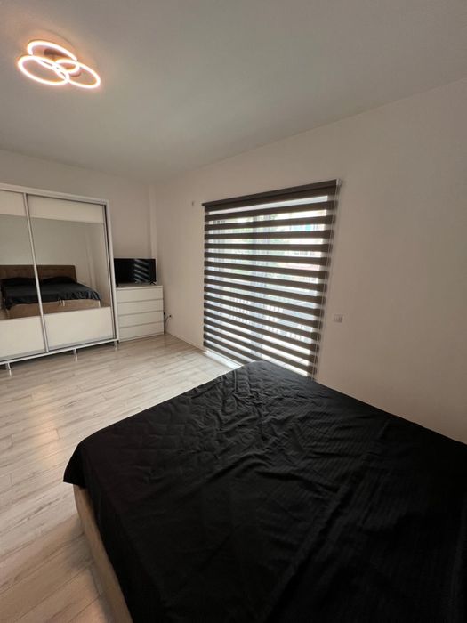Ofer spre închiriere apartament cu 2 camere pe Bulevard
