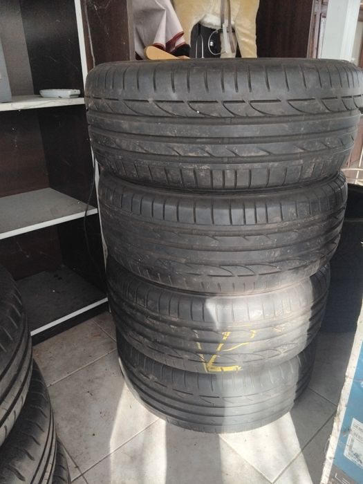 Бусови и други Гуми и Джанти