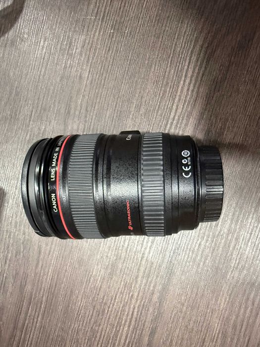 Canon EOS 70D + 3 обектива + светкавица Speedlite 270EX II