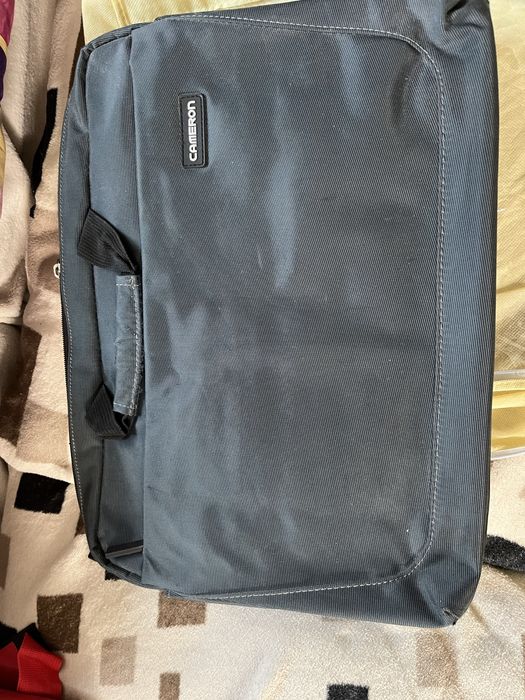 Сумки для ноутбуков