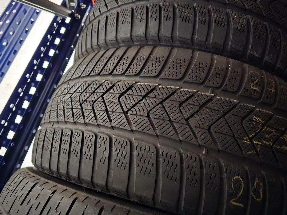 Set 275.40.21 pirelli m+s