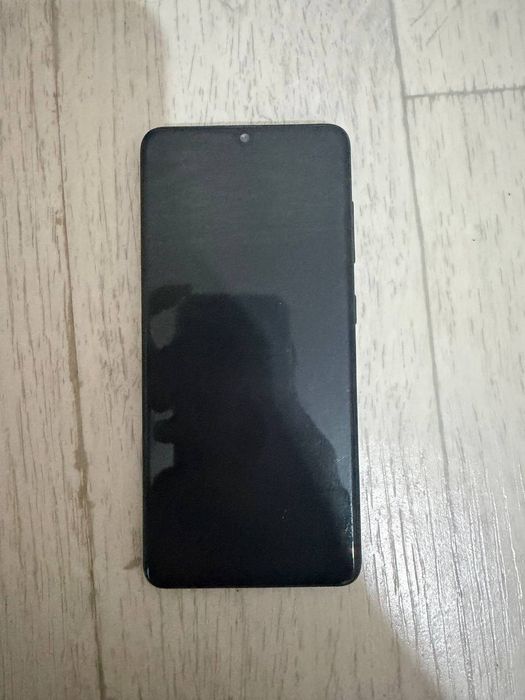 Телефон сатылады Самсунг А41