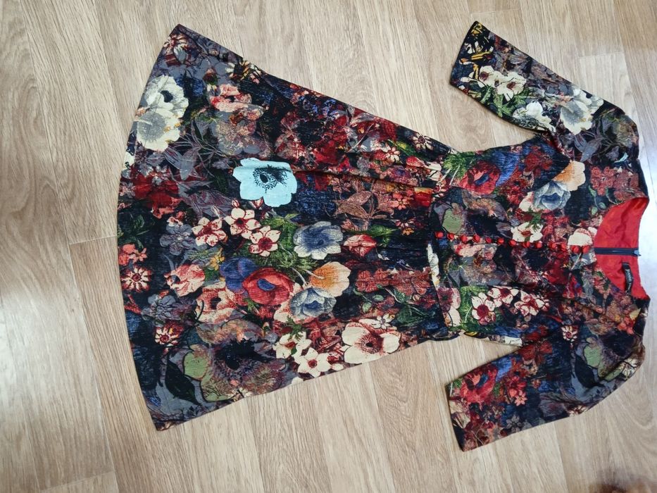 Продам Стильные Платья.