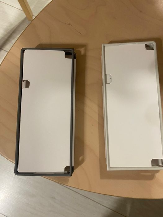 Продам оригинальные чехлы на samsung z fold 6