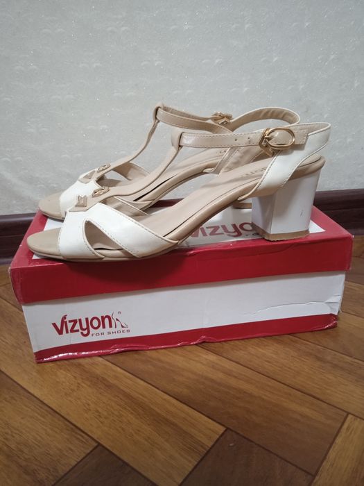 Туфли Женская Босоножка