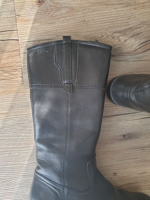 Кожени ботуши за момиче Geox