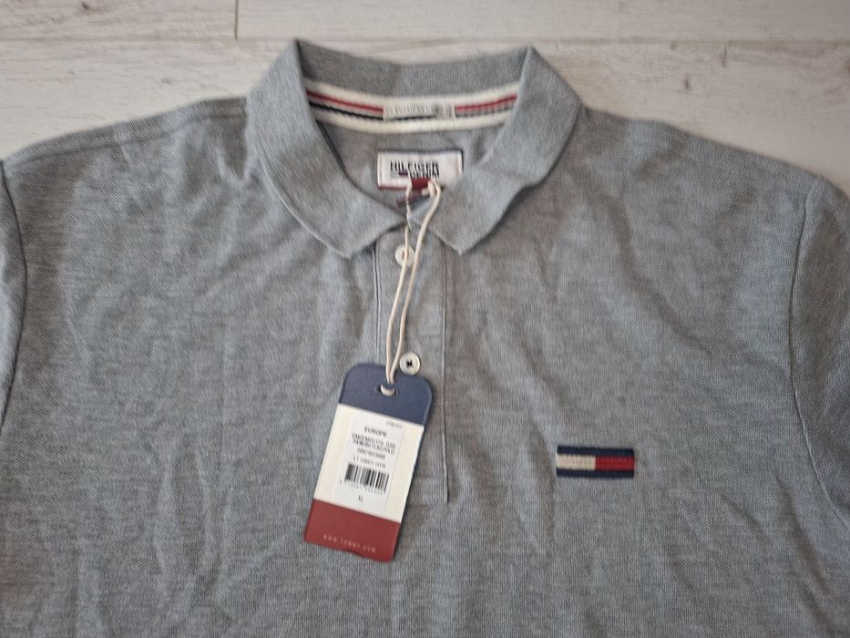 Tommy Hilfiger-Ориг. Тениска Нова!!!