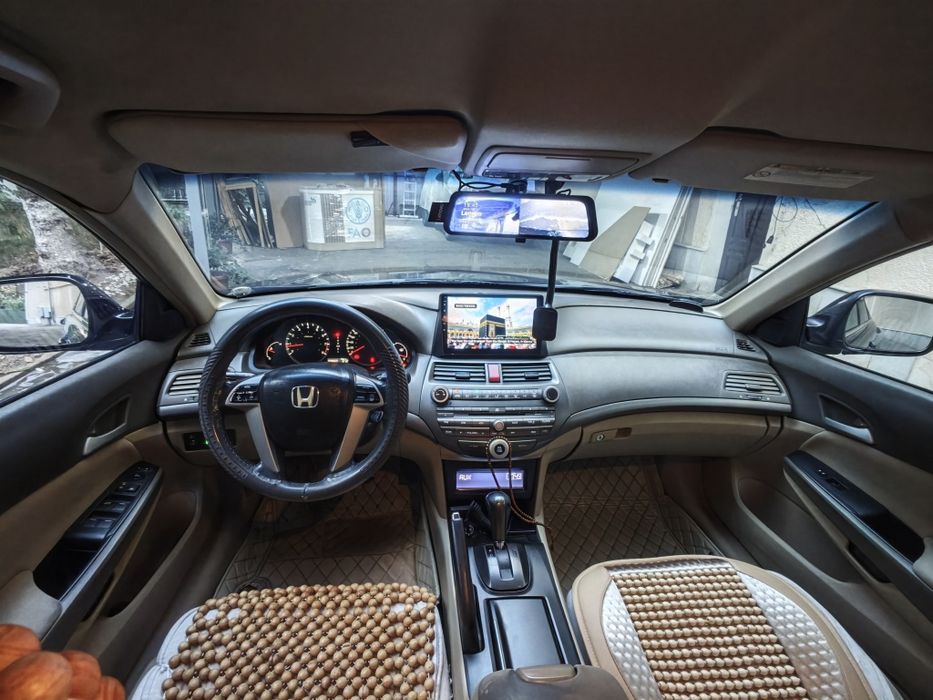 Honda Accord sotiladi