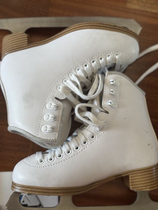 Коньки Jackson 200