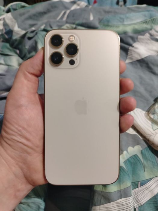 Айфон 12 про мах обмен