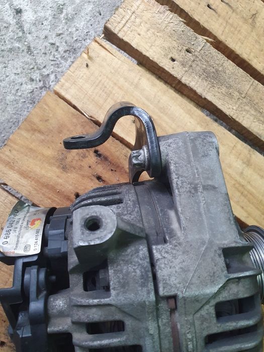 Динамо / Алтернатор Opel Astra G 1.6 101