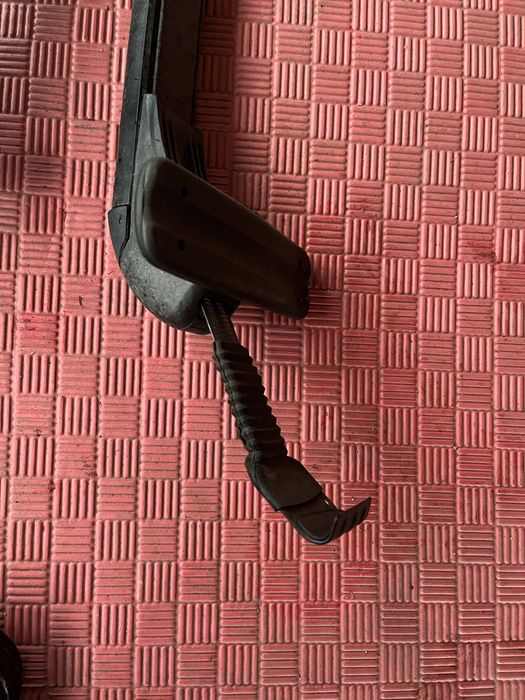 Держатель для багажа