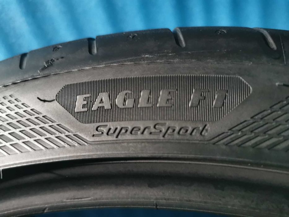 255/35 ZR20 - goodyear 2 bucati