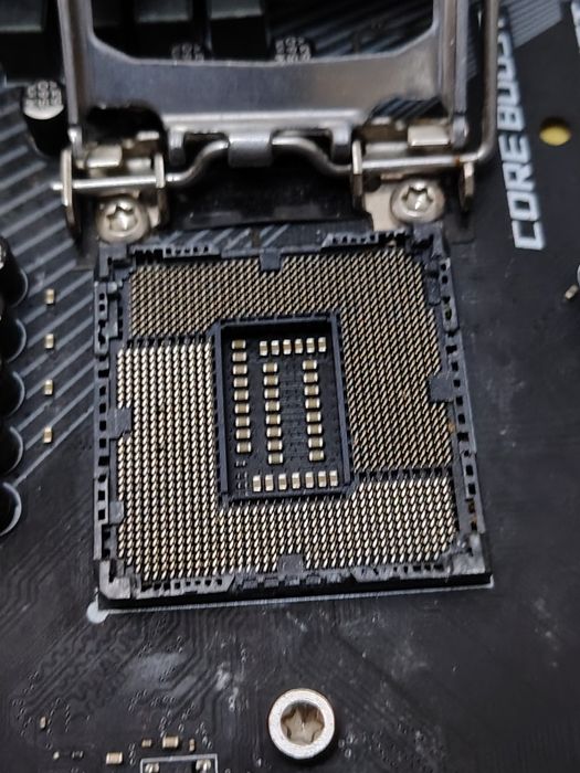 Pachet 2x MSI MPG Z390 Gaming Pro Carbon (1x WiFi) – Defecte (Pini)