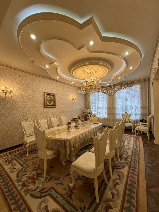 МедГородок 7.7 сот 8 хона Евроремонт 2 этаж 3 уровен ор: Урология