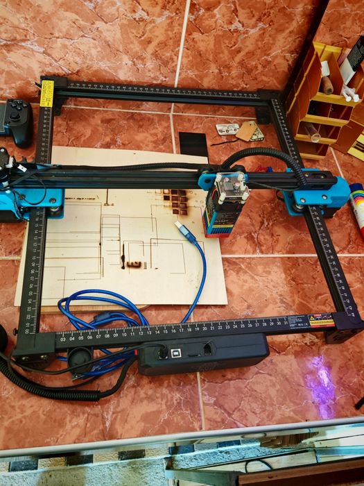 Лазерен гравиор TwoTrees 5.5 pro