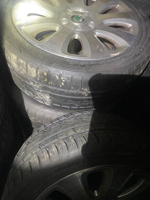 Vând jante de aluminiu Skoda Octavian