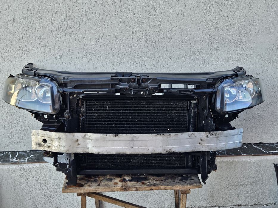 Bot Parte Fata Audi A3 8P Nonfacelift Bara Grila Fagure Far Tragar Capota Negru LC9X Argintiu Grup Radiatoare Intercooler Radiator Apa antigel ac