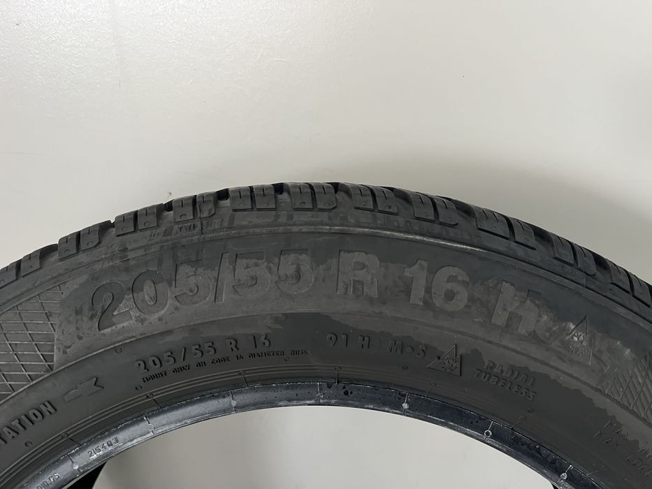 Зимни гуми 205/55/16 Continental